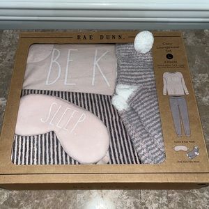 Rae Dunn BE KIND // SLEEP 4 piece loungewear set